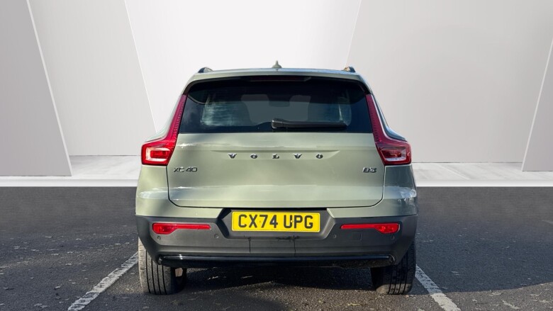 Volvo XC40 2.0 B3P Plus Dark 5dr Auto Petrol Estate